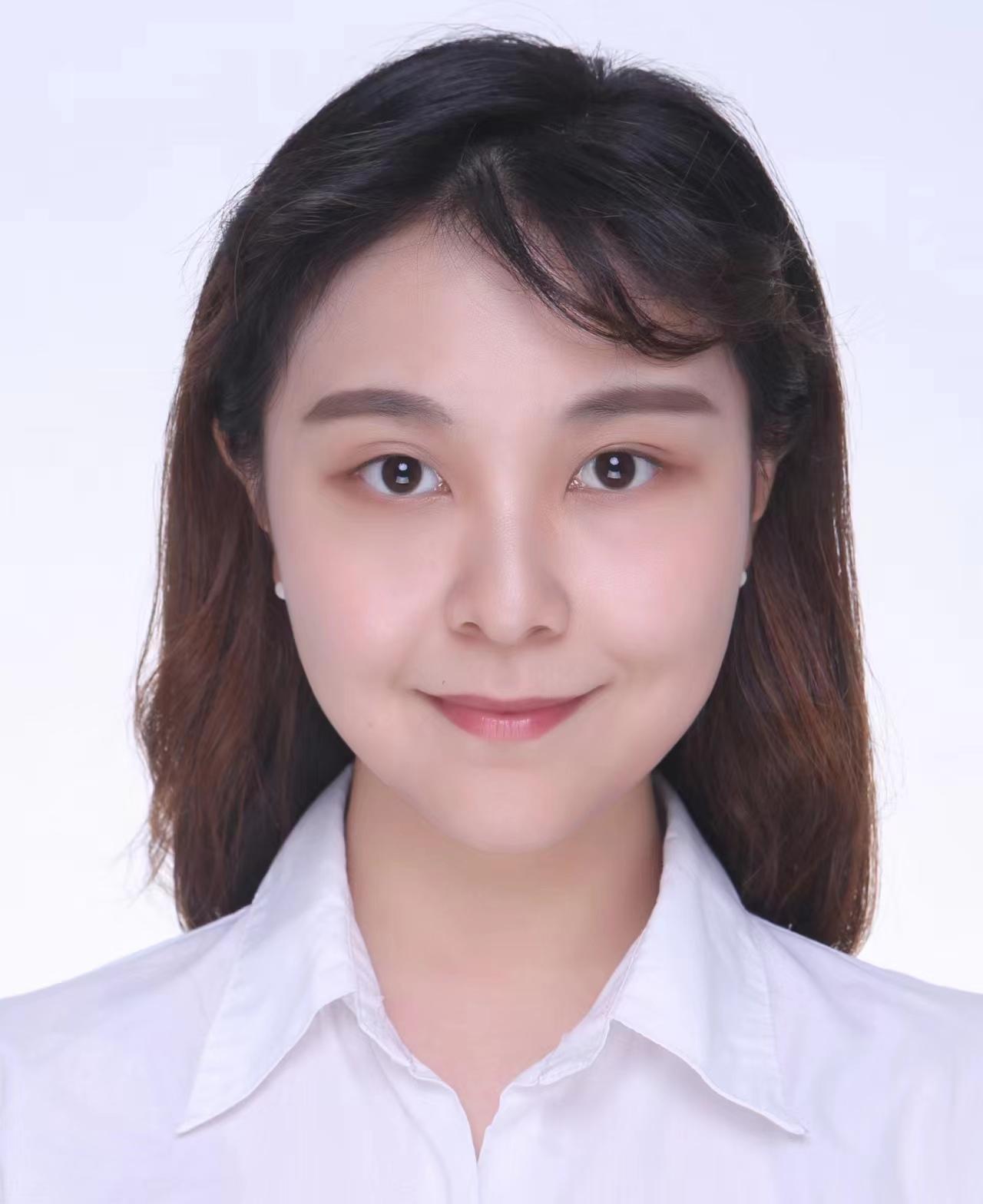 劉阞妍 輔導員、助教